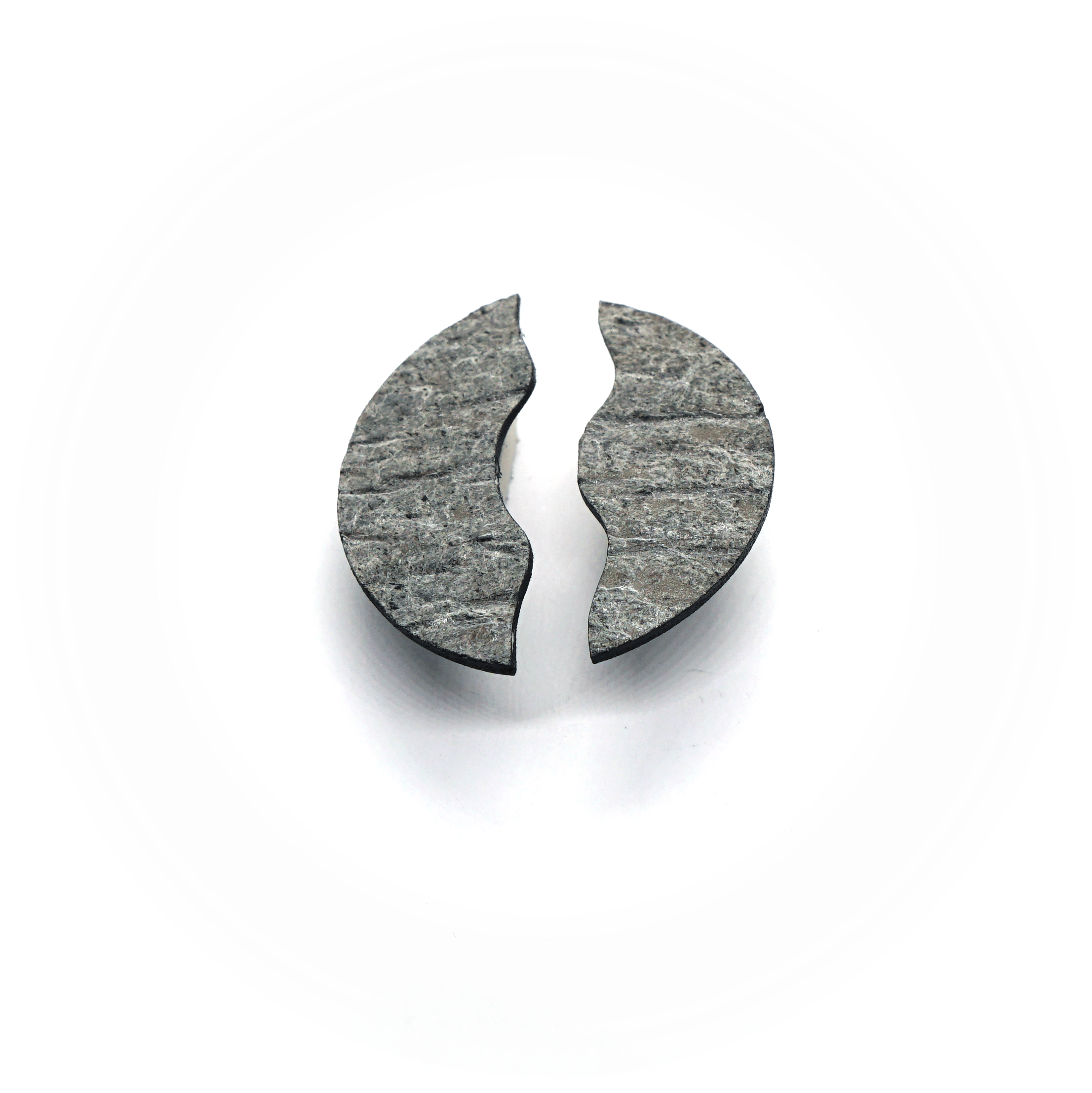 Kivist Kõrvarõngad Pime Kõrb Huuled